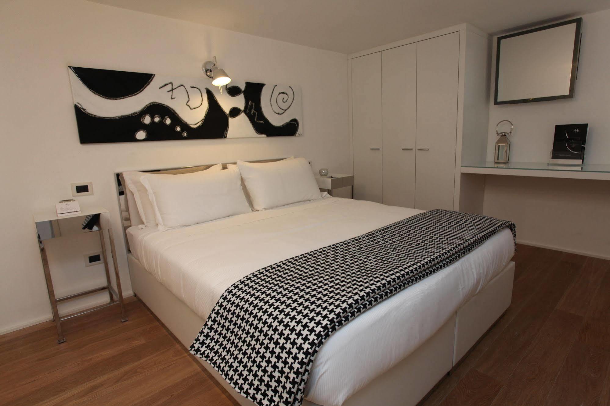 Lhp Suite Roma Piazza Del Popolo Екстериор снимка